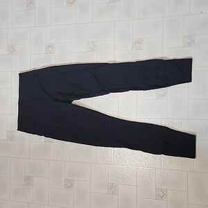 Lululemon Black leggings Size 6